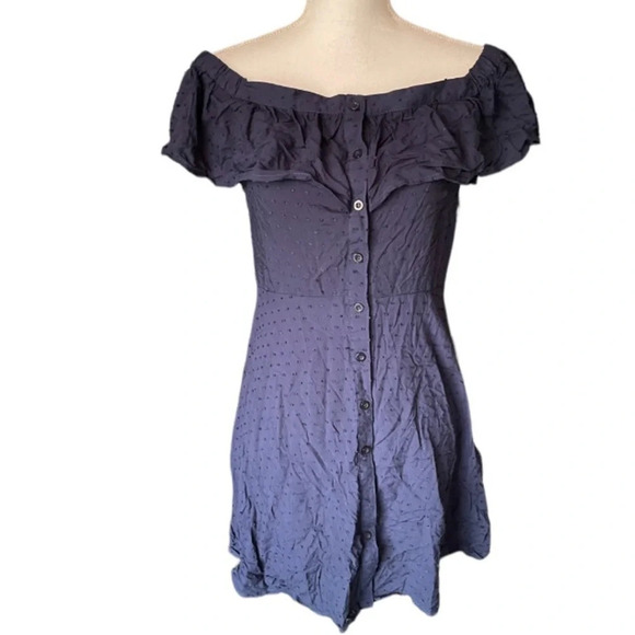 URBAN Outfitters button down ruffle swiss dot boho off the shoulder mini dress - Picture 4 of 13